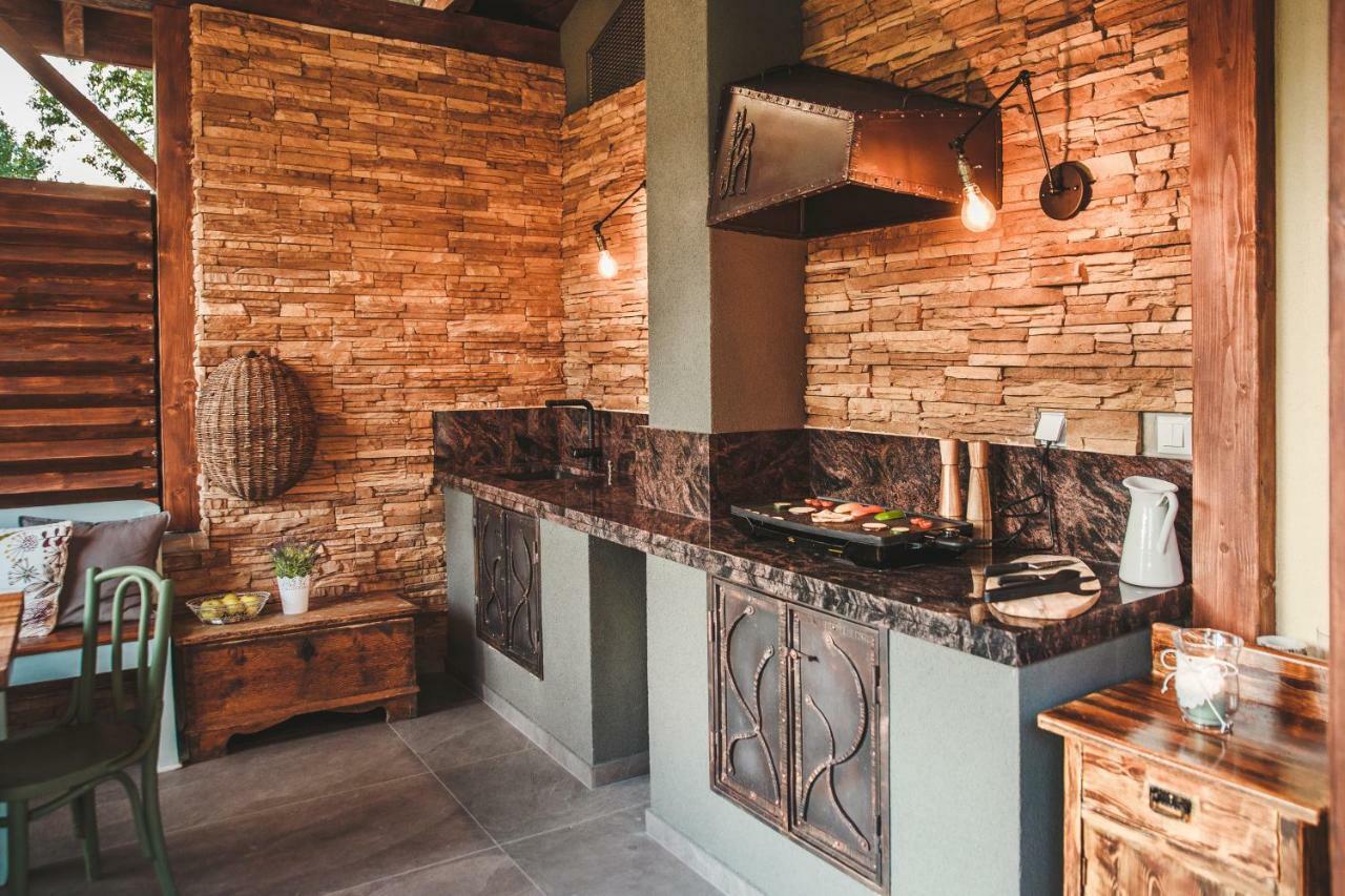Horvat Family Residence Лучки Екстер'єр фото
